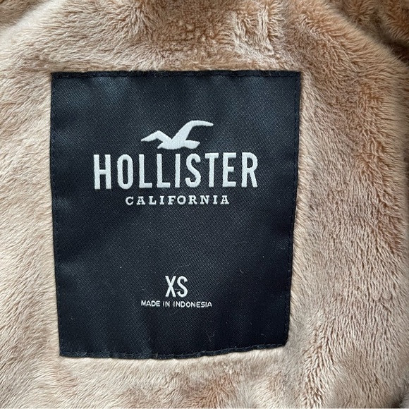 Hollister Women’s Sherpa Collar All-Weather Bomber Jacket fur lined cropped - Picture 12 of 14